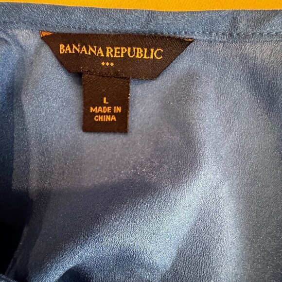 Women's Banana Republic Spaghetti Strap Blue Top - Size Large - Picture 5 of 7